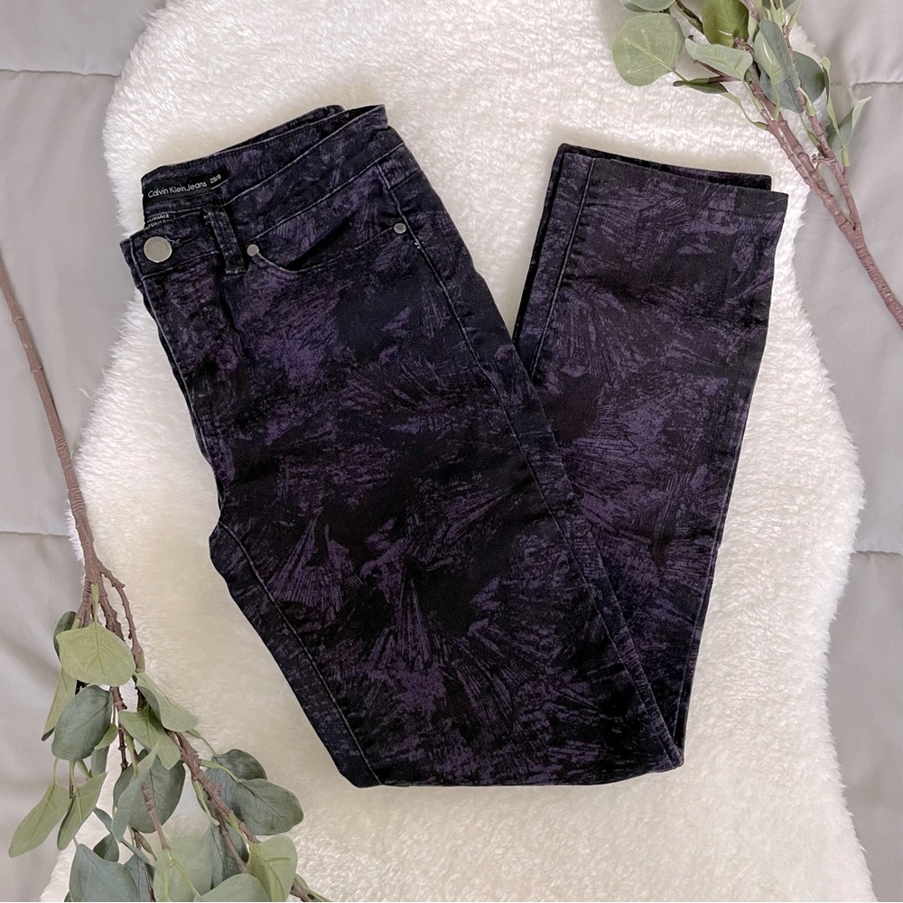 Calvin Klein Purple and Black Abstract Print Ultimate Skinny Jeans